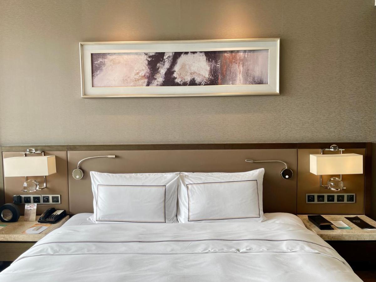 Отель Melia Цзинань Экстерьер фото