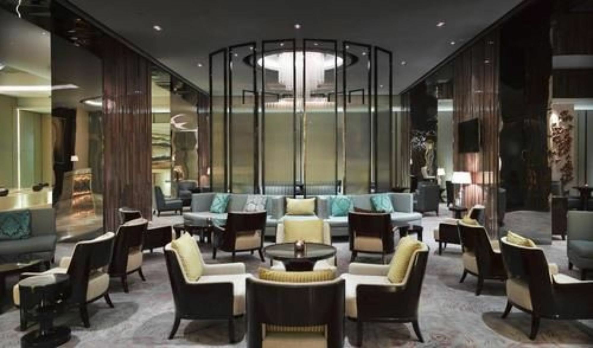 Отель Melia Цзинань Экстерьер фото