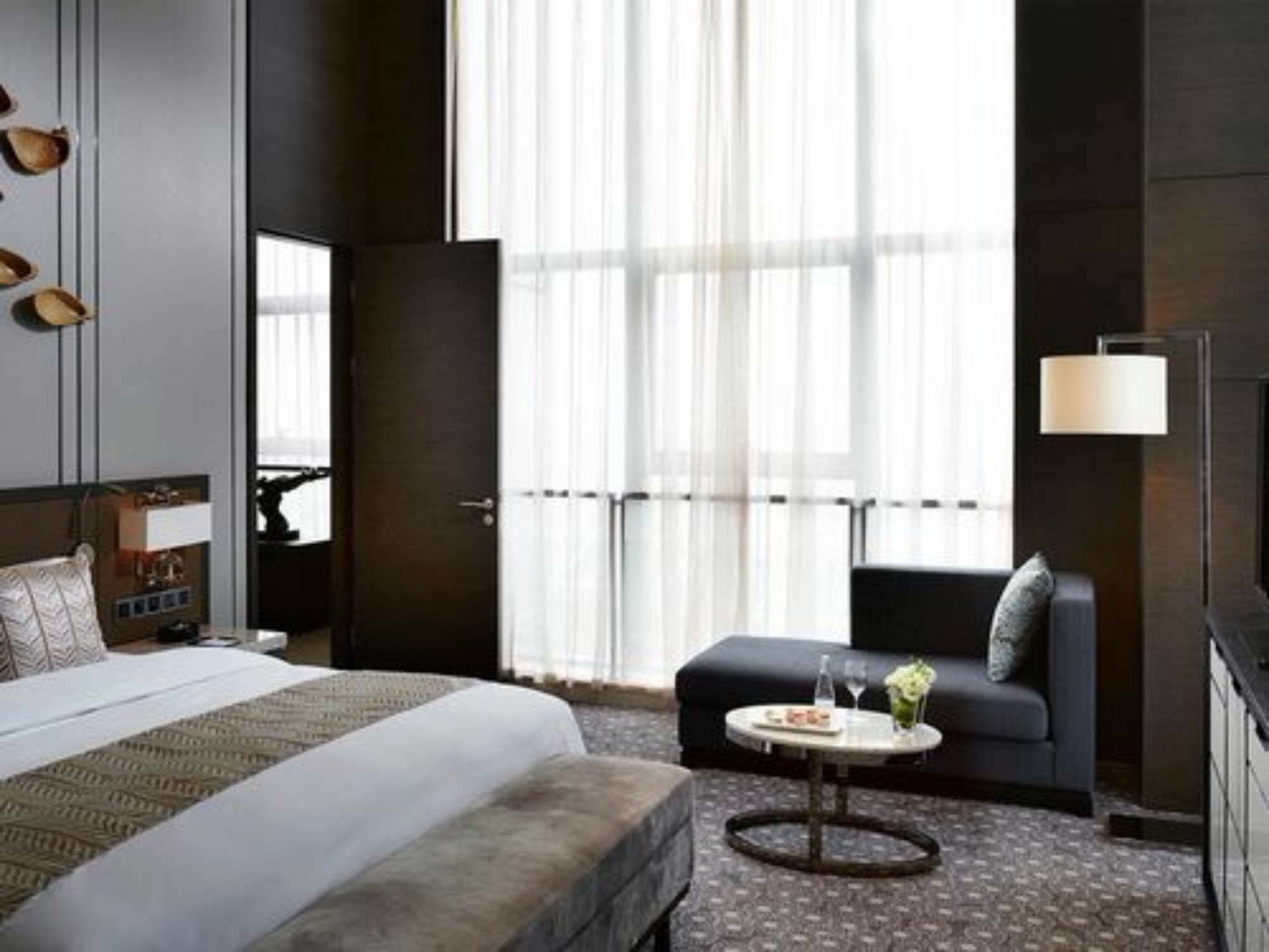 Отель Melia Цзинань Экстерьер фото